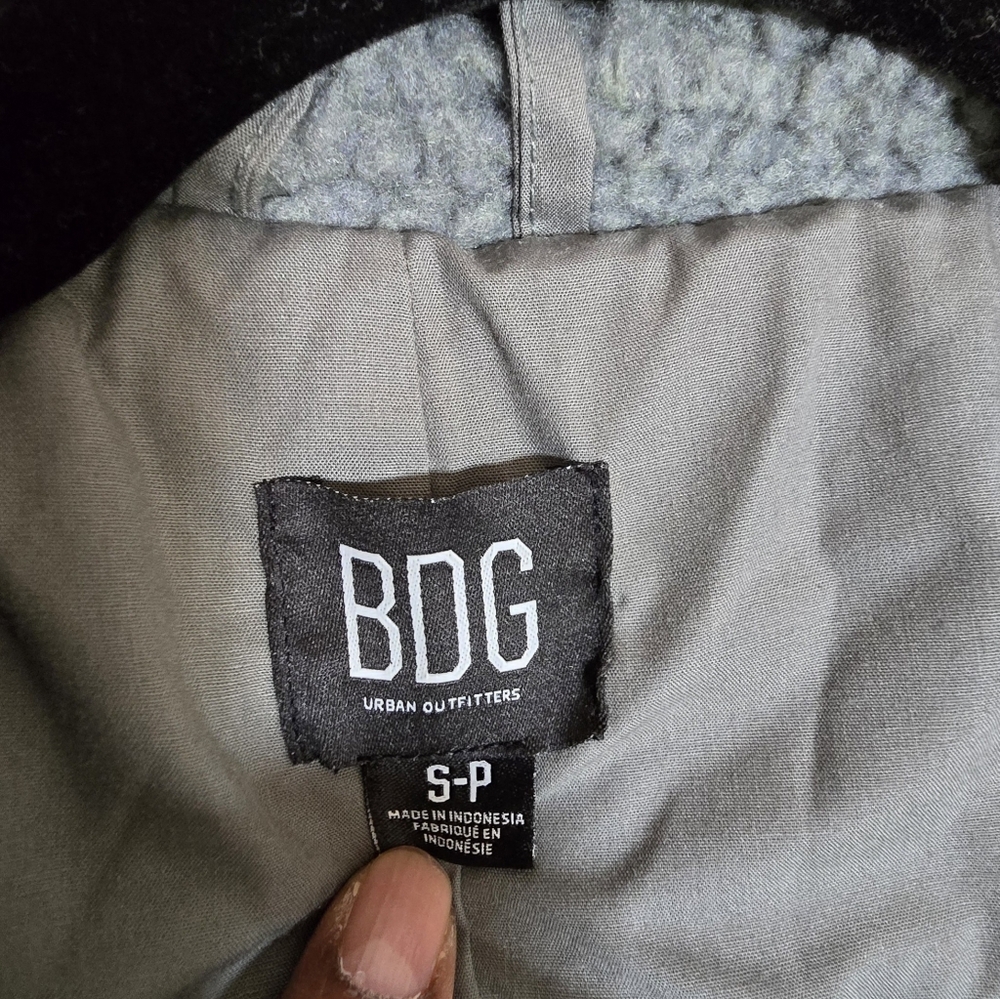 BDG Sage Gray Green Sherpa Teddy  Jacket Jacket Size S-P - Picture 4 of 13